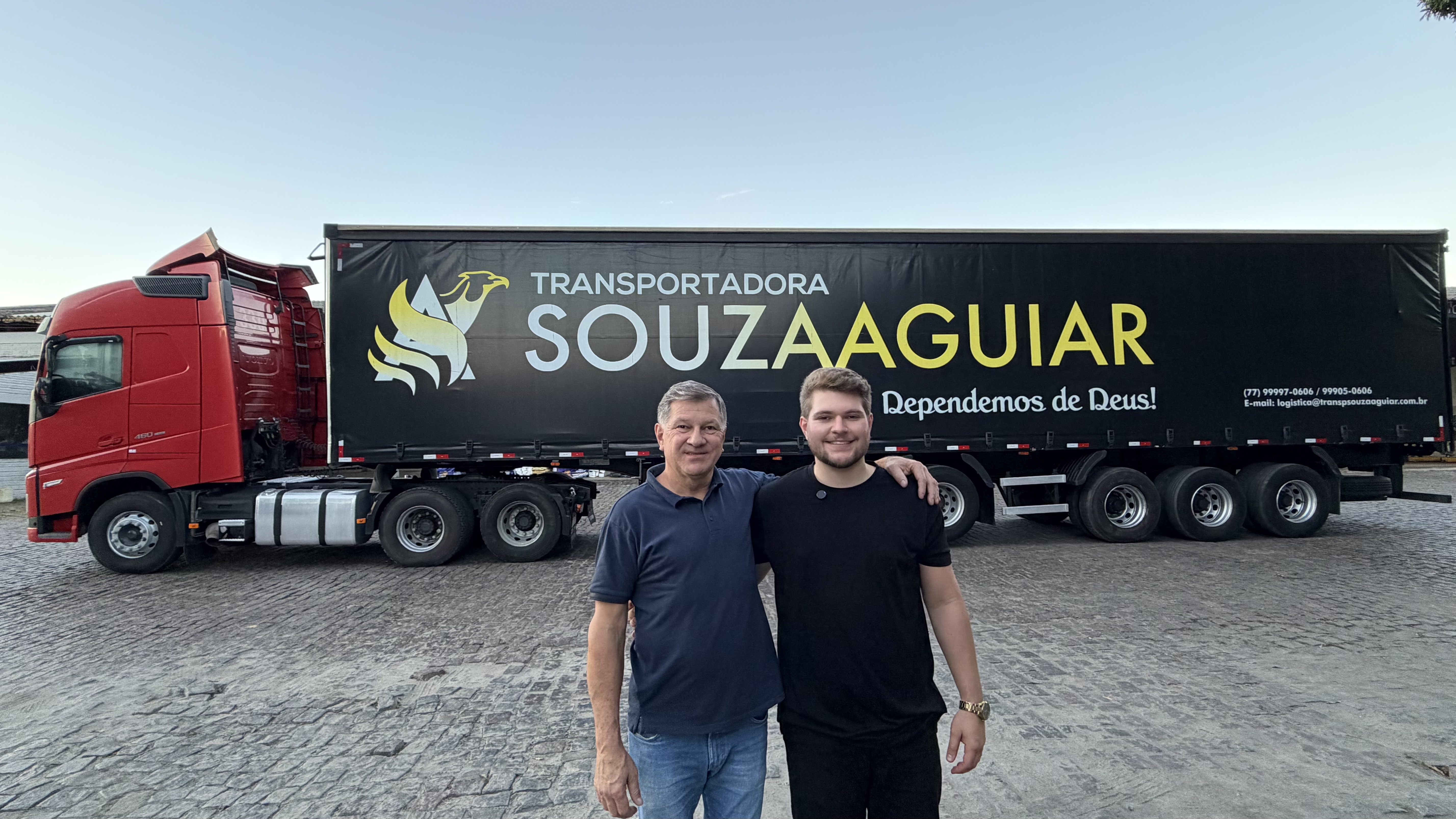Estrutura e equipe da Transportadora Souza Aguiar em Vitória da Conquista